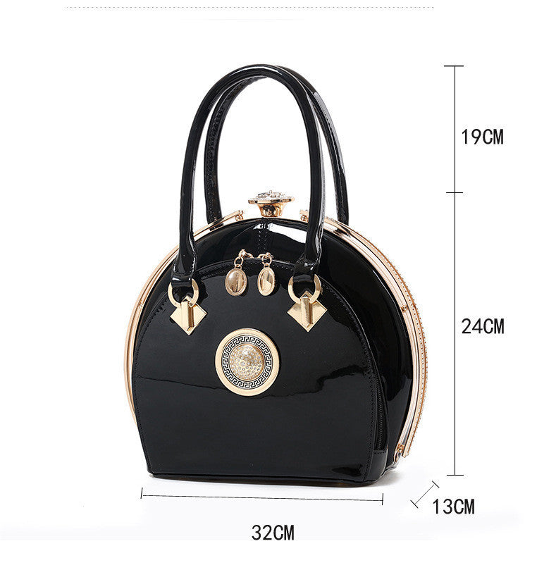 Polished Leather Handbag – Sophisticated Shine for Modern Women