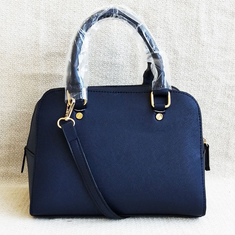 Chic Everyday Leather Handbag with Shoulder Strap