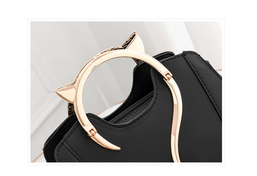 Stylish Messenger Purse – Designed for Busy Women