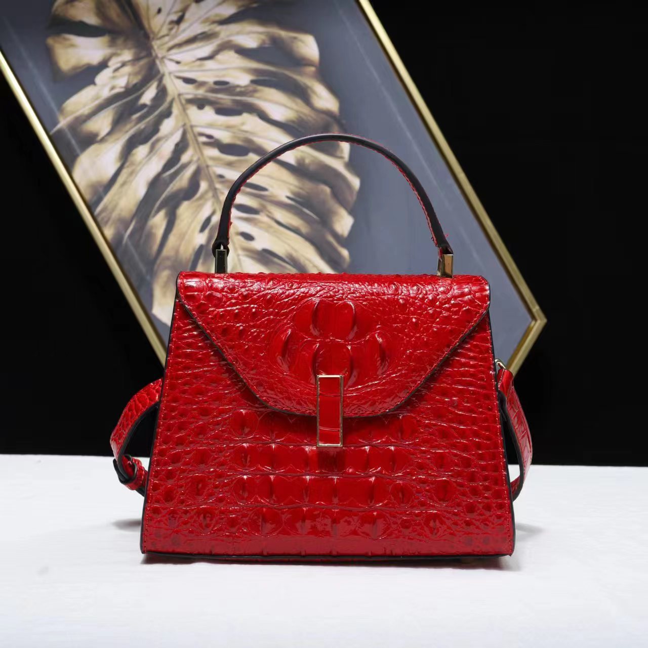 Versatile Women’s Leather Shoulder & Crossbody Bag