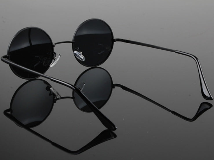 Stylish Round Mirror Polarized Shades – UV Protection