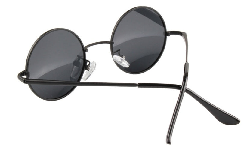 Stylish Round Mirror Polarized Shades – UV Protection