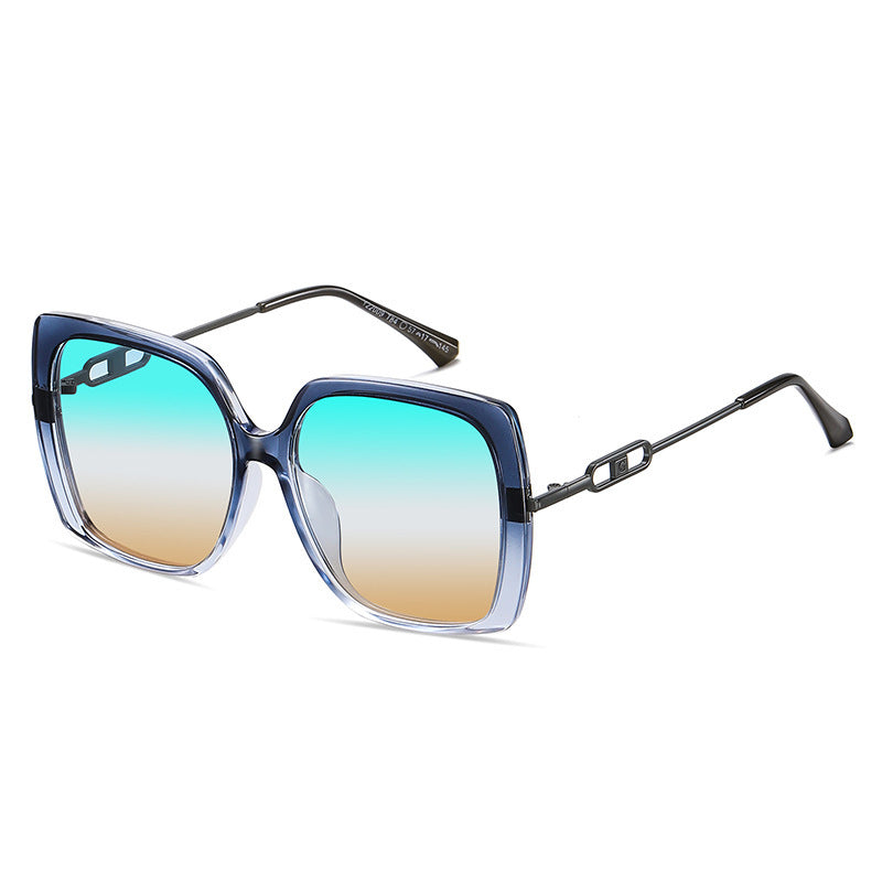 Drive Bright, Stay Classy – Polarized Sunglasses for Women