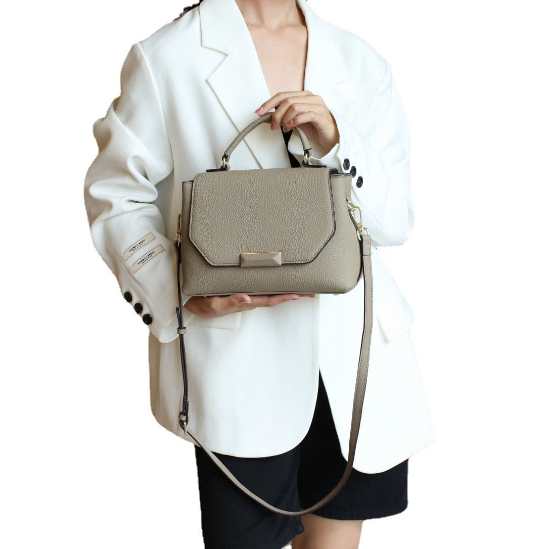Luxury Leather Handbag – Style That Moves With You