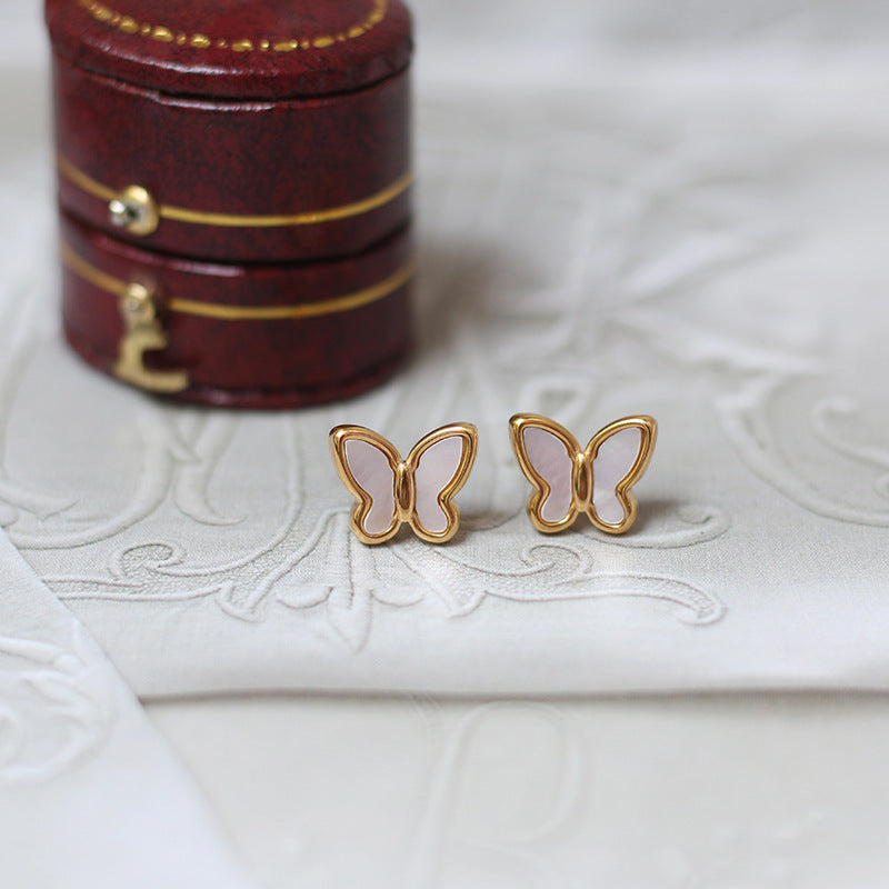 Luxury Earrings & Necklace Set – Simple Elegance