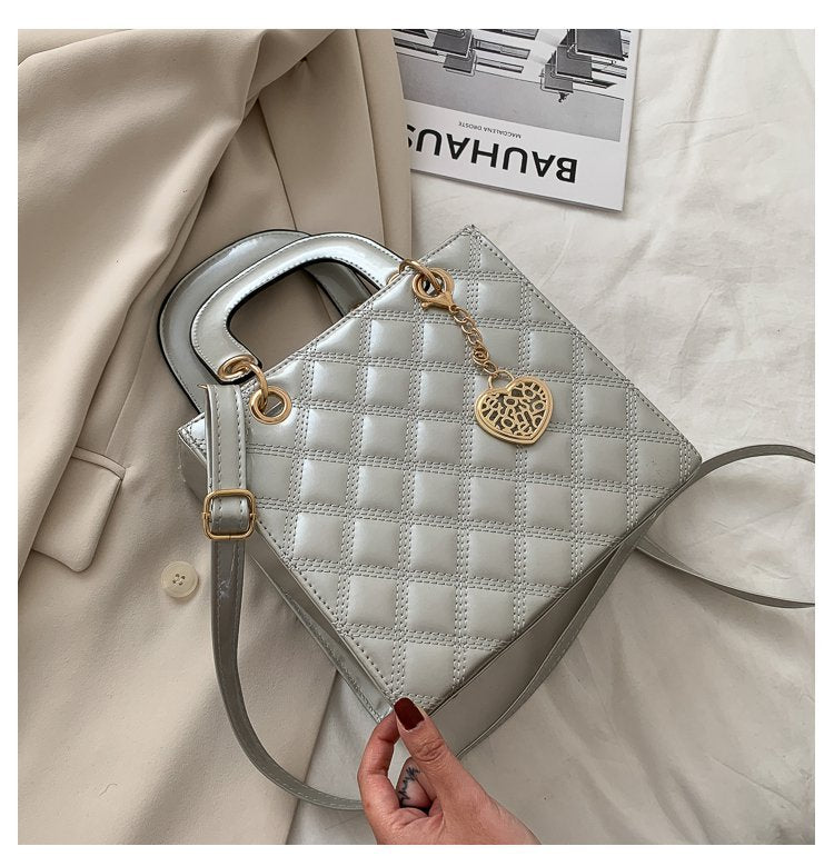 Stylish Embroidered Leather Bag – Where Elegance Meets Ease
