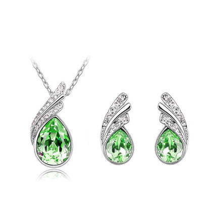 Sparkling Necklace Set – Shine with Confidence