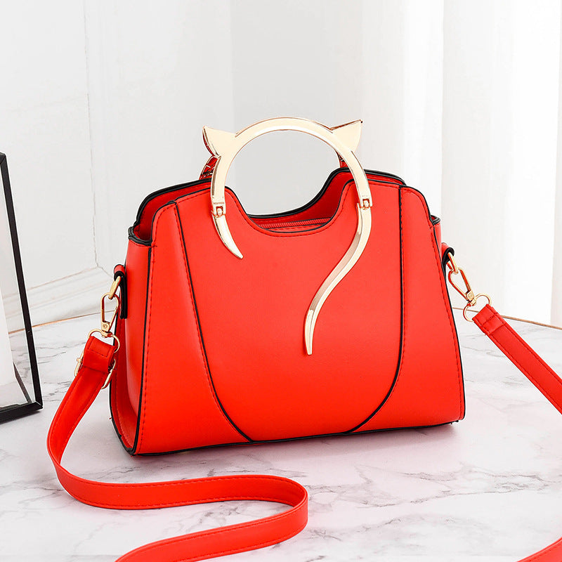 Stylish Messenger Purse – Designed for Busy Women