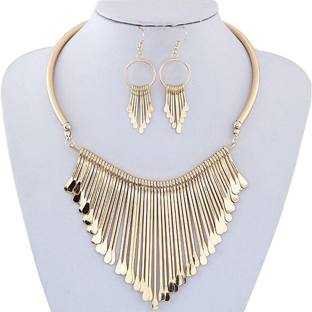 Layered Tassel Necklace Set – Timeless Bohemian Look
