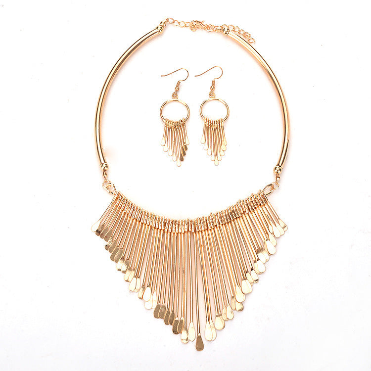 Layered Tassel Necklace Set – Timeless Bohemian Look
