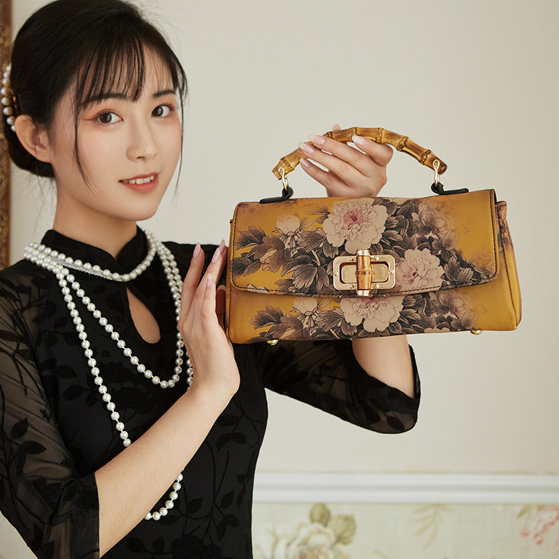 Women’s Retro Leather Purse – Timeless Vintage Beauty