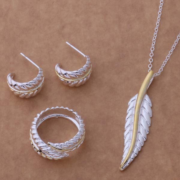 Premium 925 Sterling Silver Necklace Set – Everyday Luxury Accessory