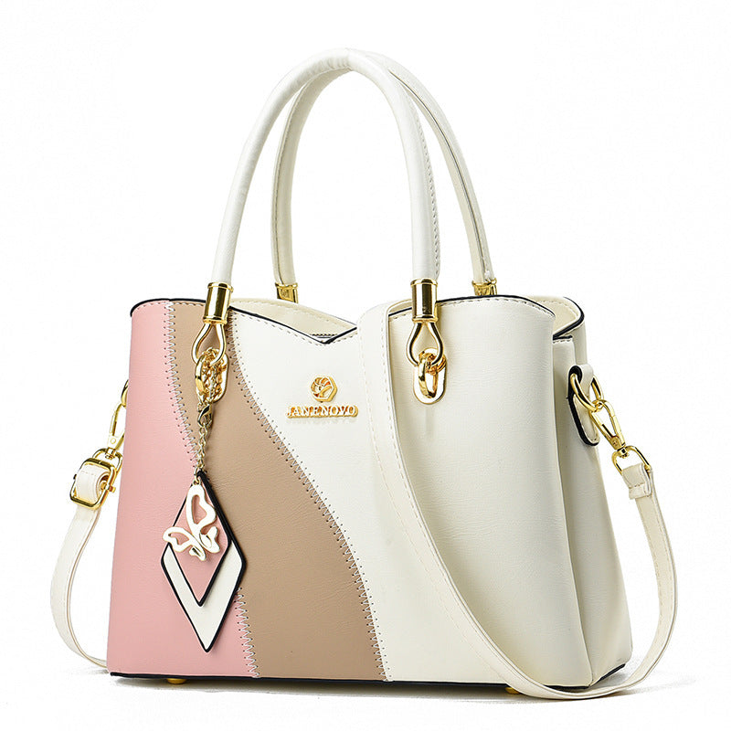 Modern Contrast Tote – Bold Style, Endless Convenience