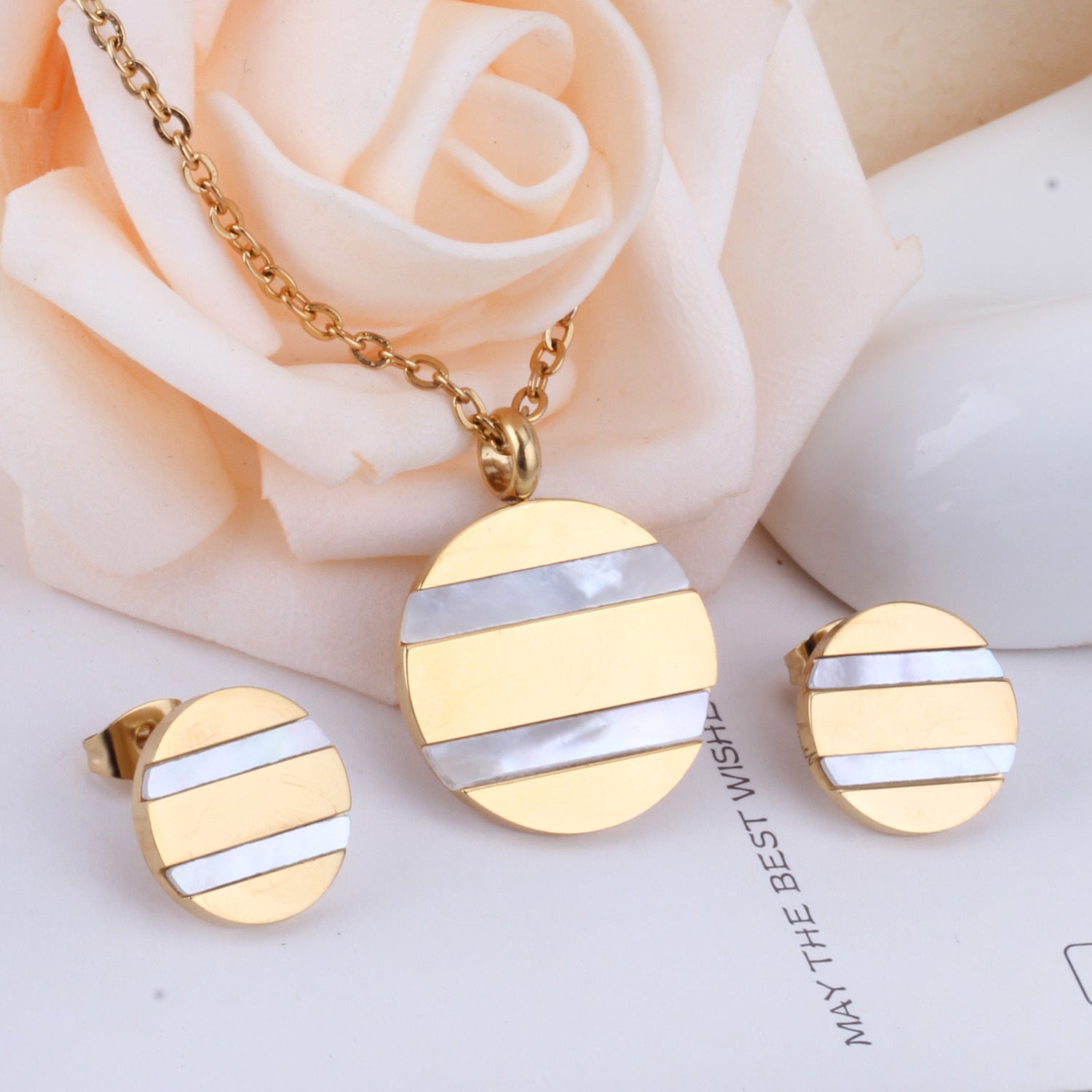Shine That Lasts – Hypoallergenic Necklace & Earring Set