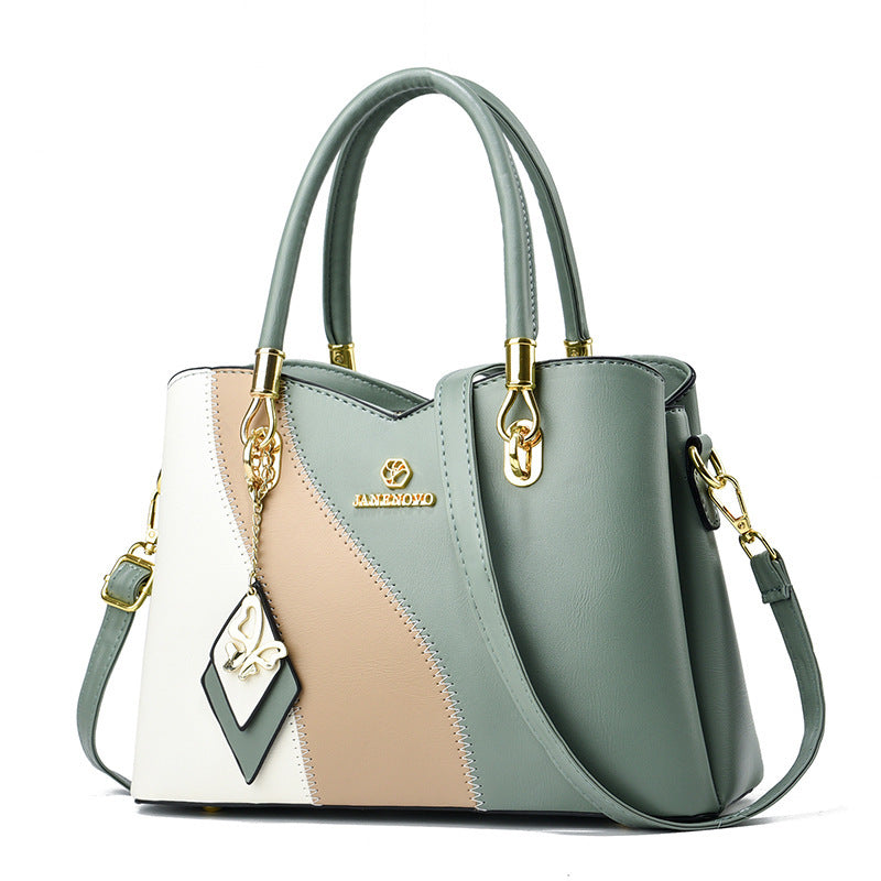 Modern Contrast Tote – Bold Style, Endless Convenience