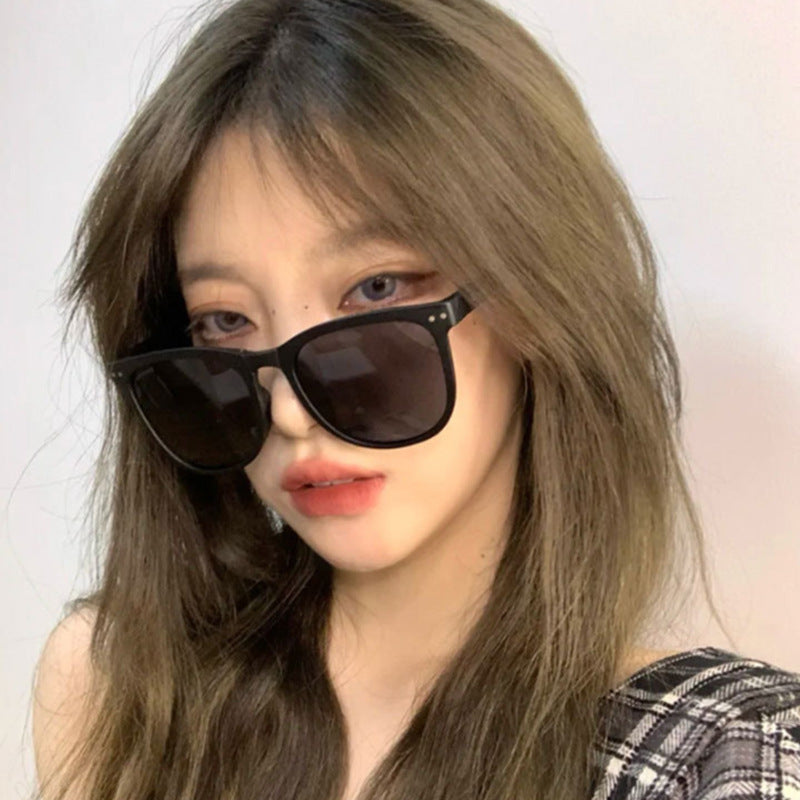 Folding Sunglasses for Women – Light, Chic, and Ready